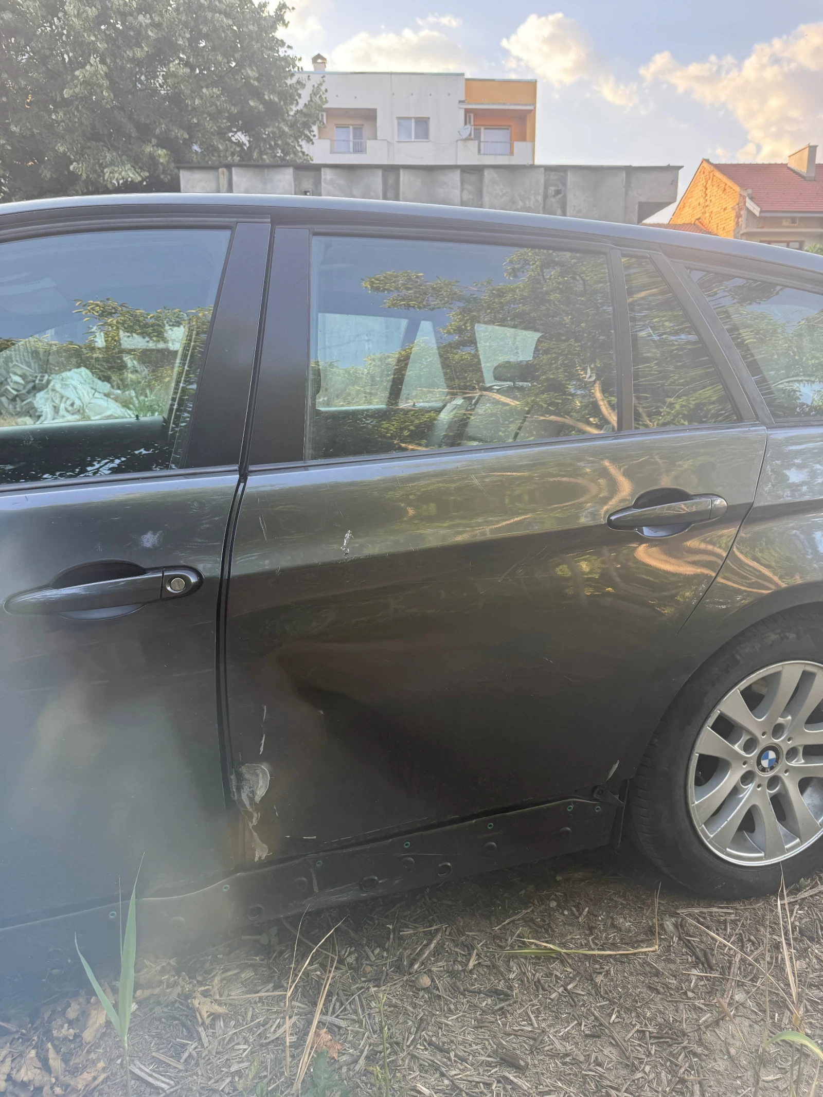 BMW 320, снимка 4 - Автомобили и джипове - 55092875