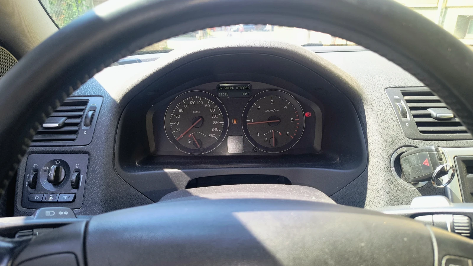 Volvo V50 2.0D 136кс, снимка 8 - Автомобили и джипове - 55340844