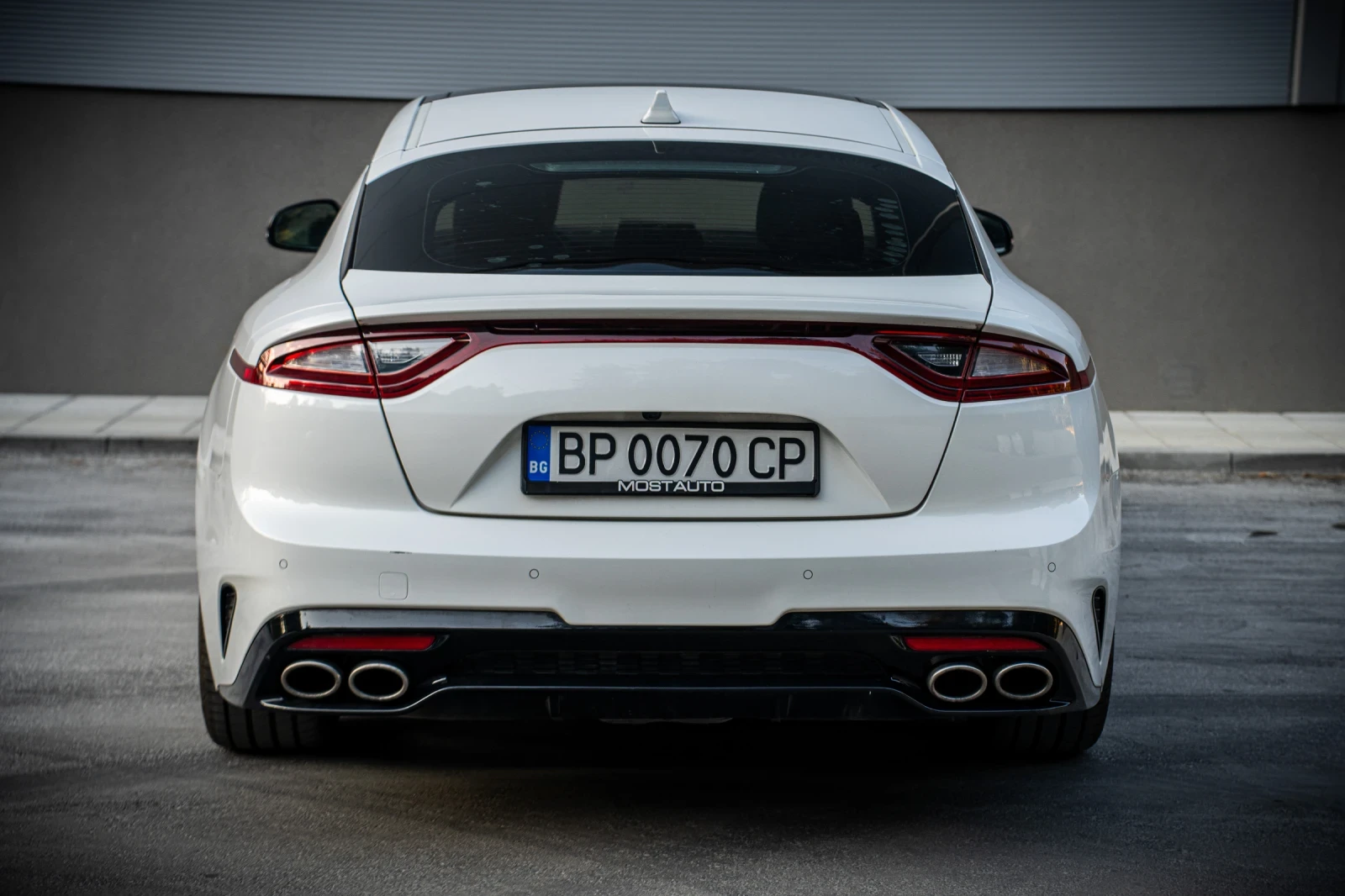 Kia Stinger AWD 3.3, снимка 4 - Автомобили и джипове - 55476328