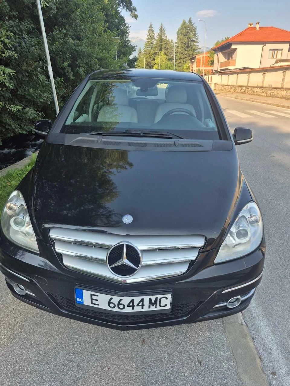Mercedes-Benz B 180, снимка 6 - Автомобили и джипове - 55588673