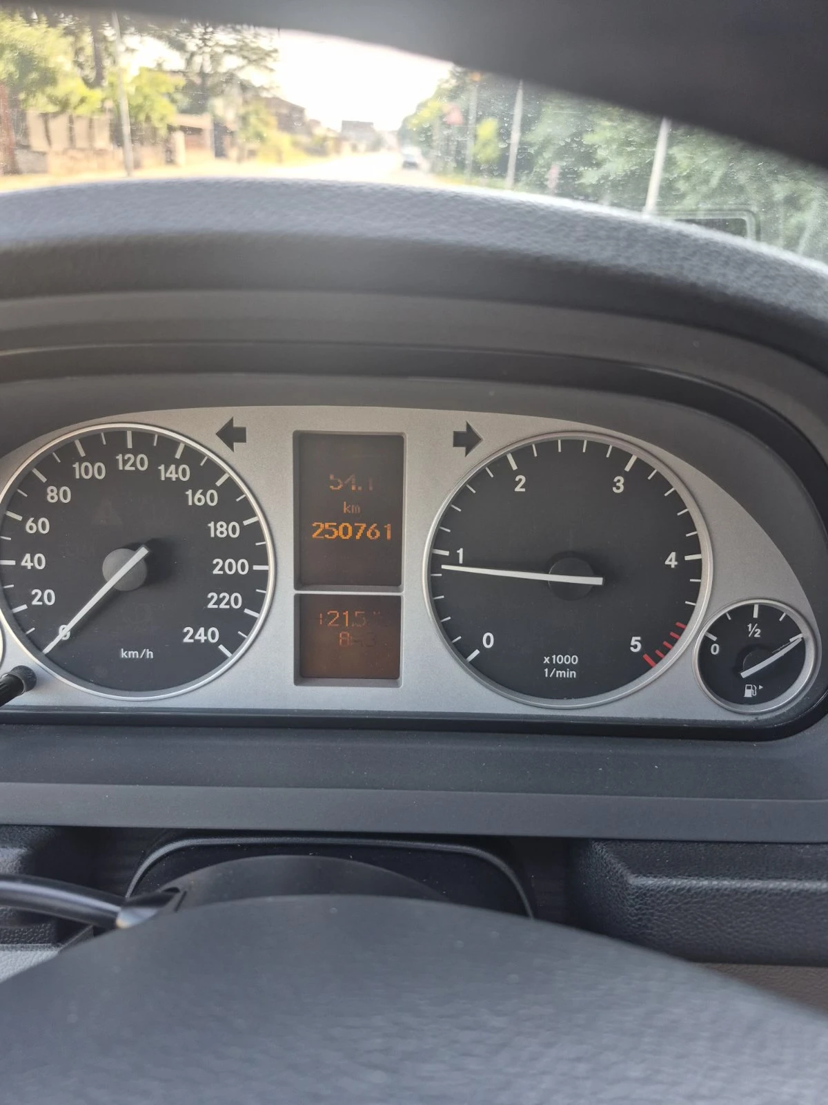 Mercedes-Benz B 180, снимка 3 - Автомобили и джипове - 55588673