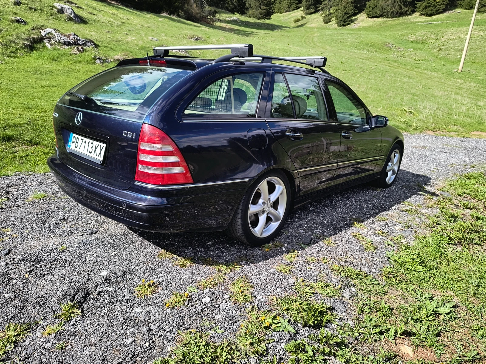 Mercedes-Benz 220 Комби , снимка 4 - Автомобили и джипове - 55700336