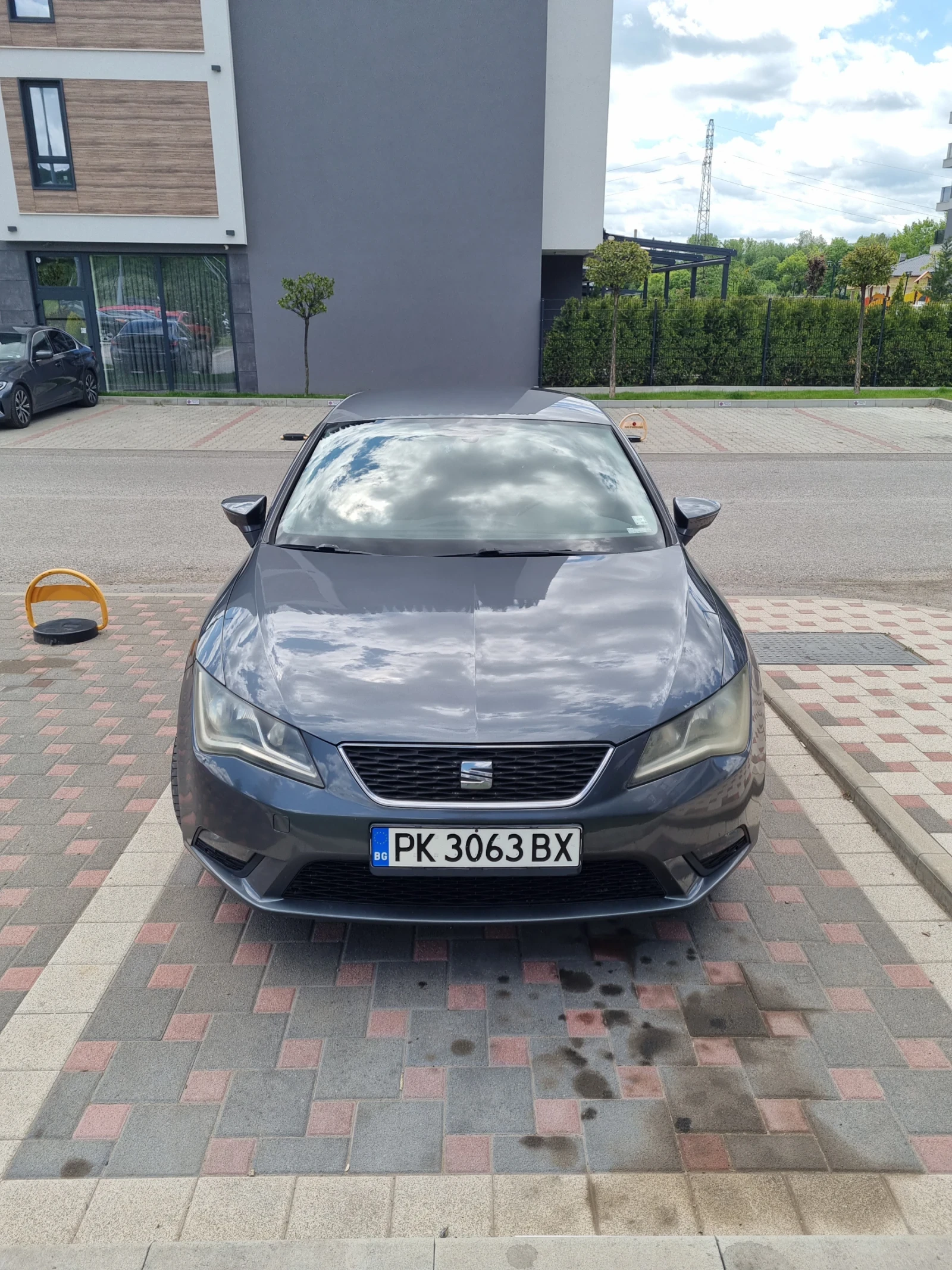 Seat Leon 1.2, снимка 9 - Автомобили и джипове - 55729215