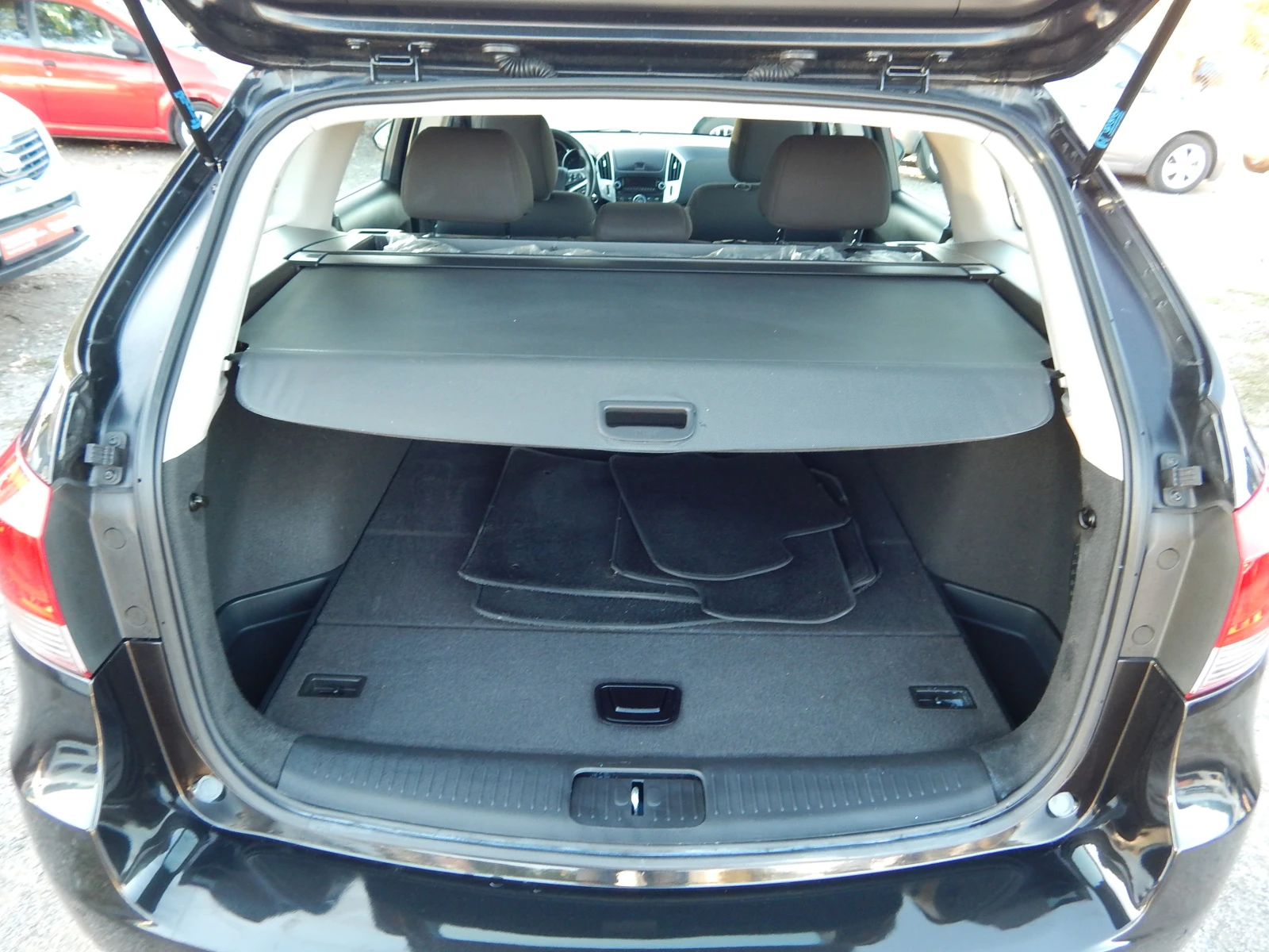 Chevrolet Cruze 1.6i* 95000km* ГАЗ.ИНЖЕКЦИОН* , снимка 7 - Автомобили и джипове - 55986231