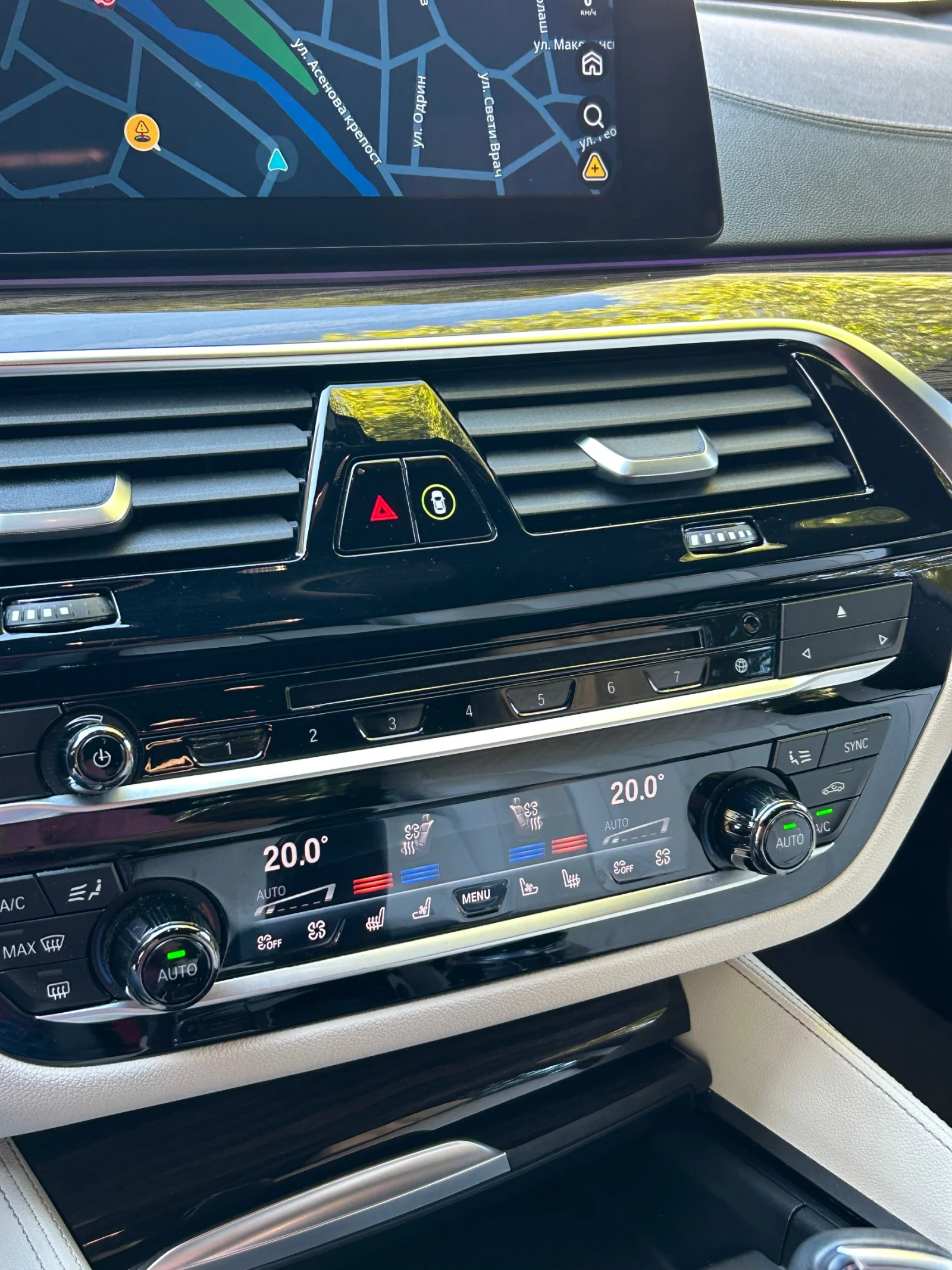 BMW 6 GT 640iXdrive, снимка 12 - Автомобили и джипове - 55991007