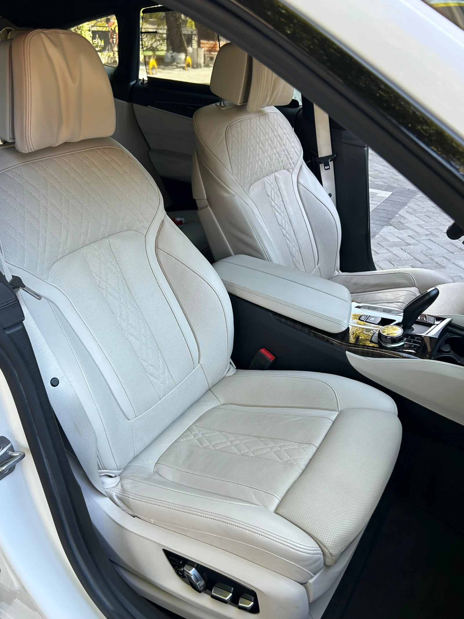 BMW 6 GT 640iXdrive, снимка 9 - Автомобили и джипове - 55991007