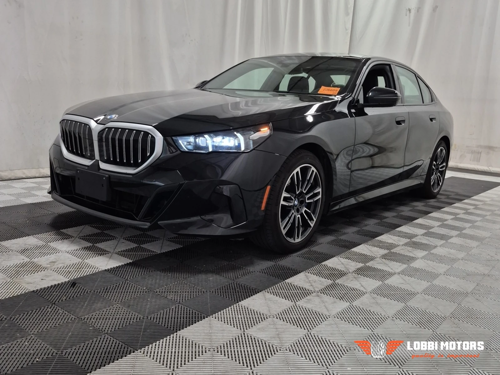 BMW 530