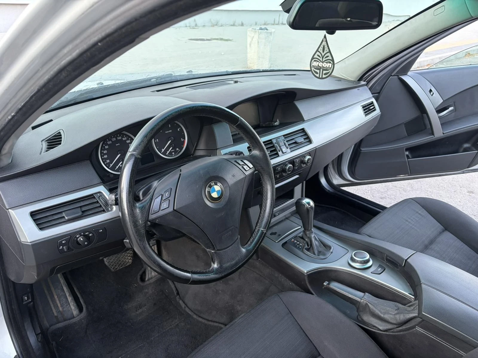 BMW 530, снимка 7 - Автомобили и джипове - 56142330