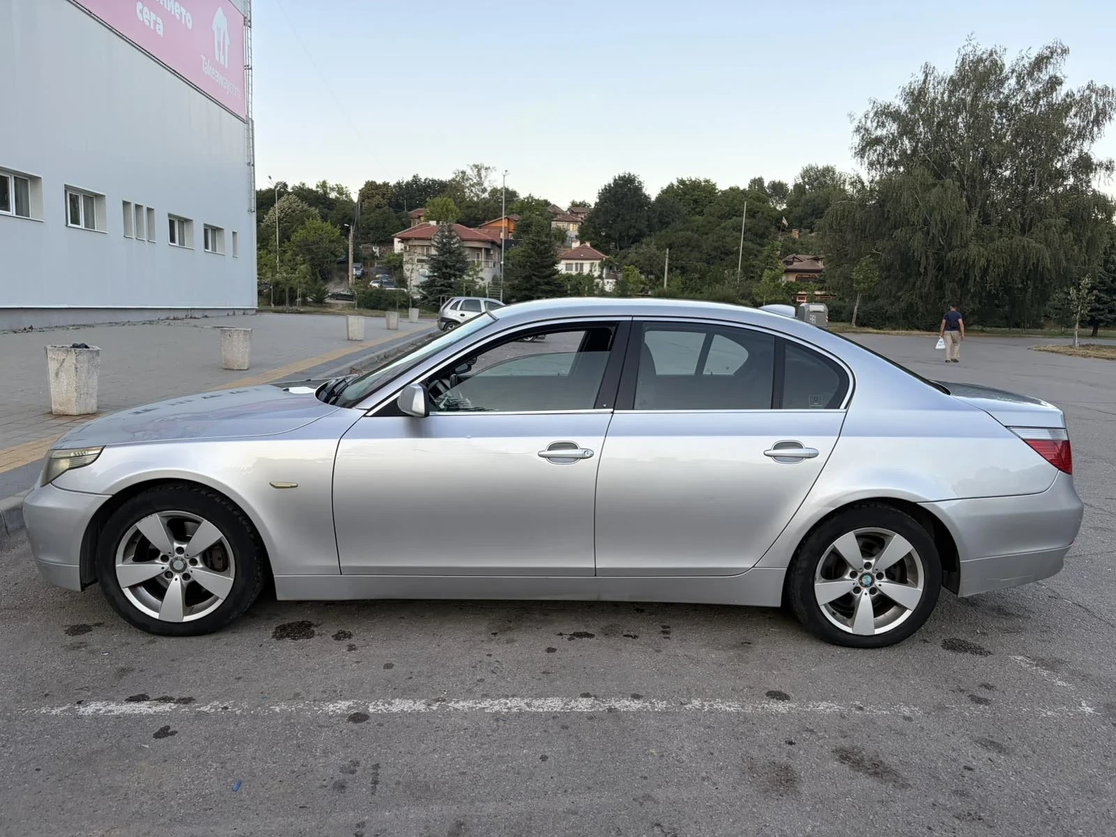 BMW 530, снимка 5 - Автомобили и джипове - 56142330