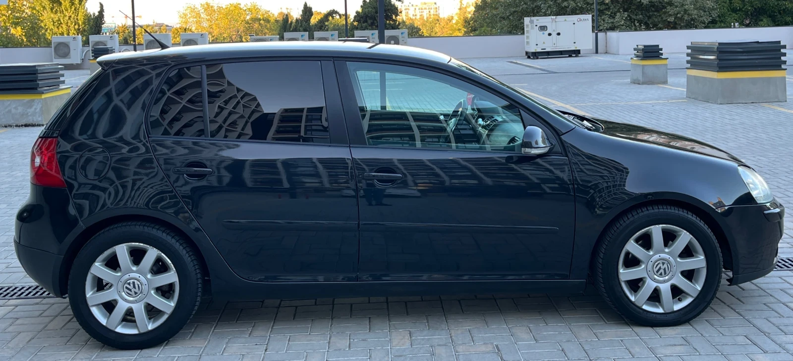 VW Golf 1.9TDI/105/2006/Г, снимка 8 - Автомобили и джипове - 56166934