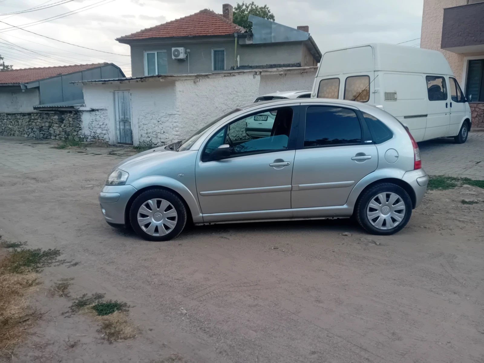 Citroen C3 1.4Klima Gaz, снимка 2 - Автомобили и джипове - 56644467