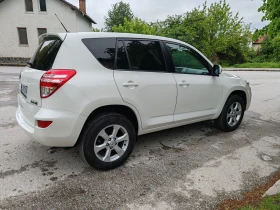 Обява за продажба на Toyota Rav4 2.2D4D ~16 999 лв. - изображение 7