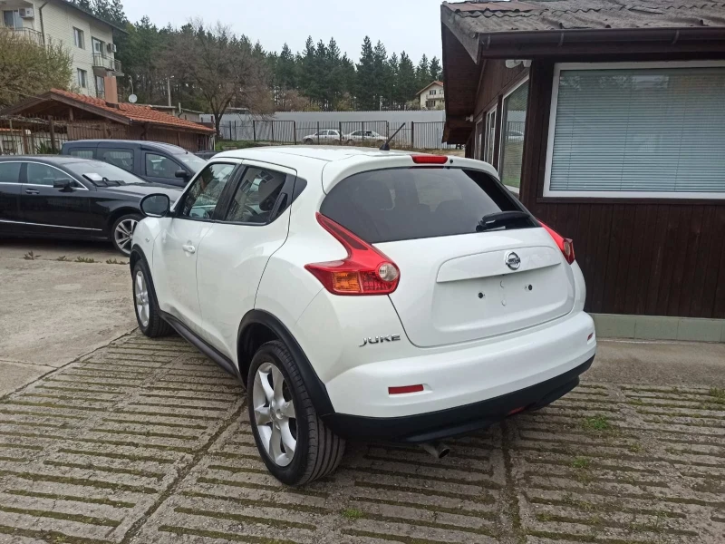Nissan Juke 1.6 Navi Swiss, снимка 5 - Автомобили и джипове - 49911119