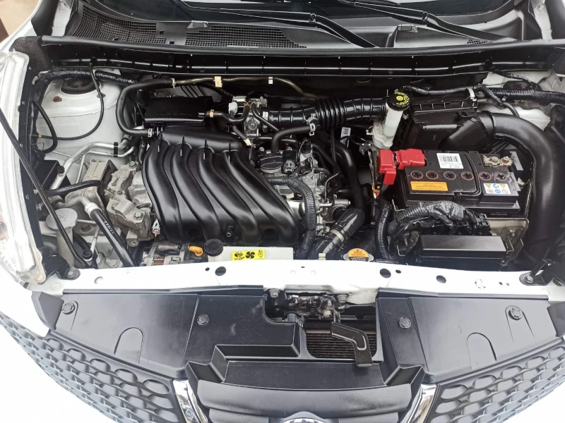 Nissan Juke 1.6 Navi Swiss, снимка 16 - Автомобили и джипове - 49911119