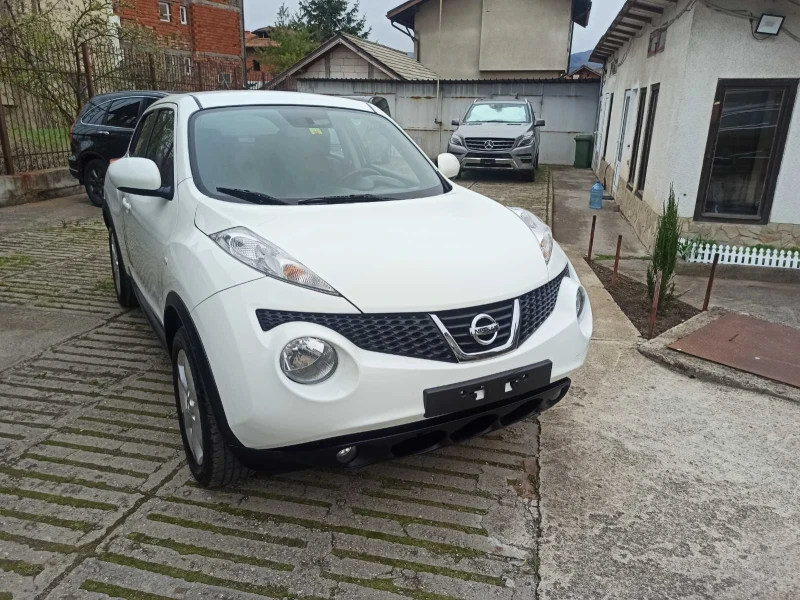 Nissan Juke 1.6 Navi Swiss, снимка 2 - Автомобили и джипове - 49911119