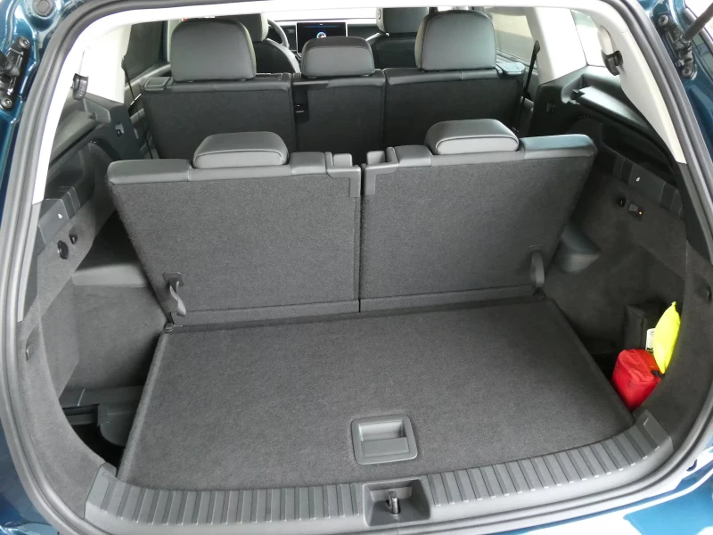 VW Tayron LIFE/193HP/MATRIX/7S/360/NAVI/CPLAY/388g, снимка 8 - Автомобили и джипове - 51891522