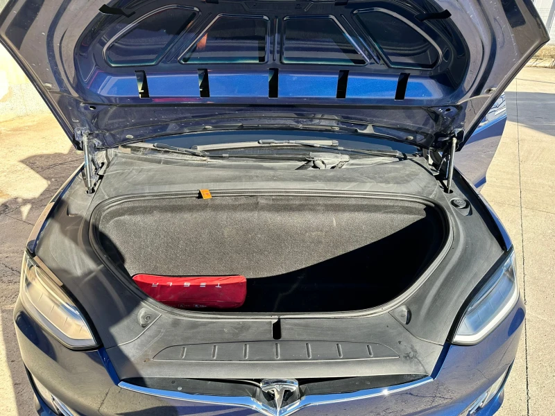 Tesla Model X Performance, снимка 13 - Автомобили и джипове - 52867873