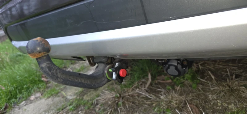 Mitsubishi Outlander 2.0 Plug-in Hibrid, снимка 7 - Автомобили и джипове - 52841981