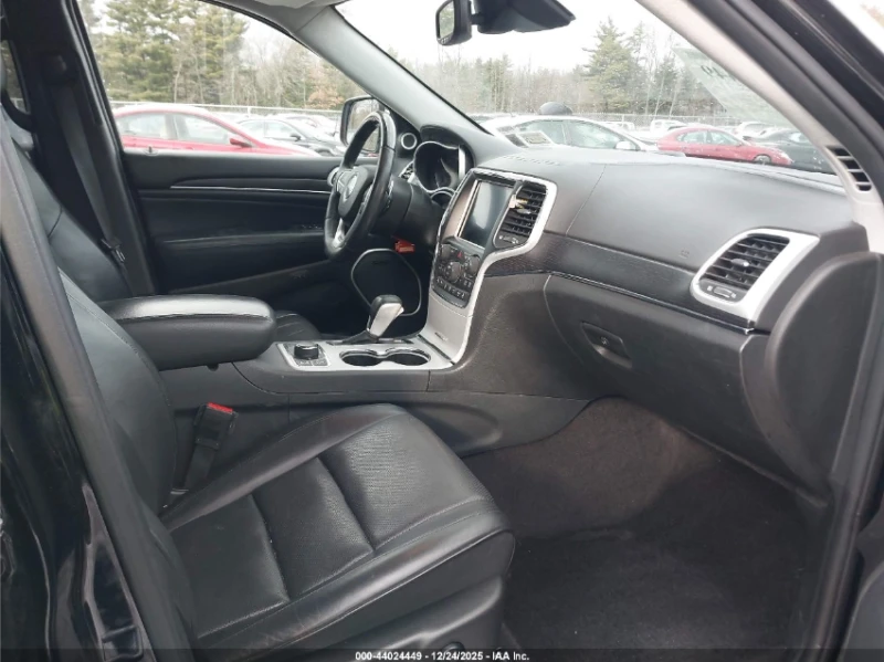 Jeep Grand cherokee SUMMIT 4X4, снимка 10 - Автомобили и джипове - 53286908