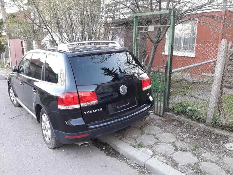 VW Touareg 4.2, снимка 3 - Автомобили и джипове - 47167204