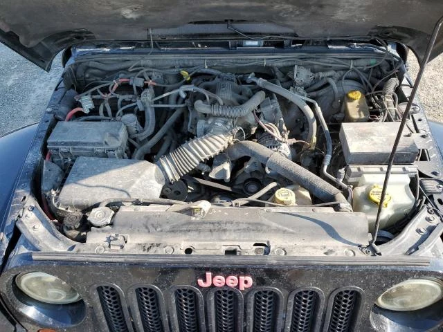 Jeep Wrangler SAHARA, снимка 8 - Автомобили и джипове - 48698429