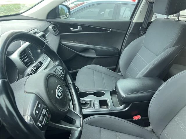 Kia Sorento 2.0 lx turbo AWD, снимка 7 - Автомобили и джипове - 55312521