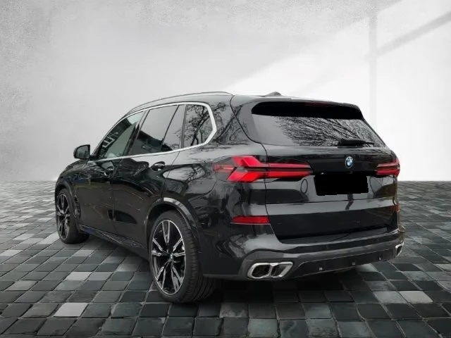 BMW X5 M60i xDRIVE/INDIVIDUAL/M SPORT/360/PANO/HUD/SKY, снимка 3 - Автомобили и джипове - 56007743