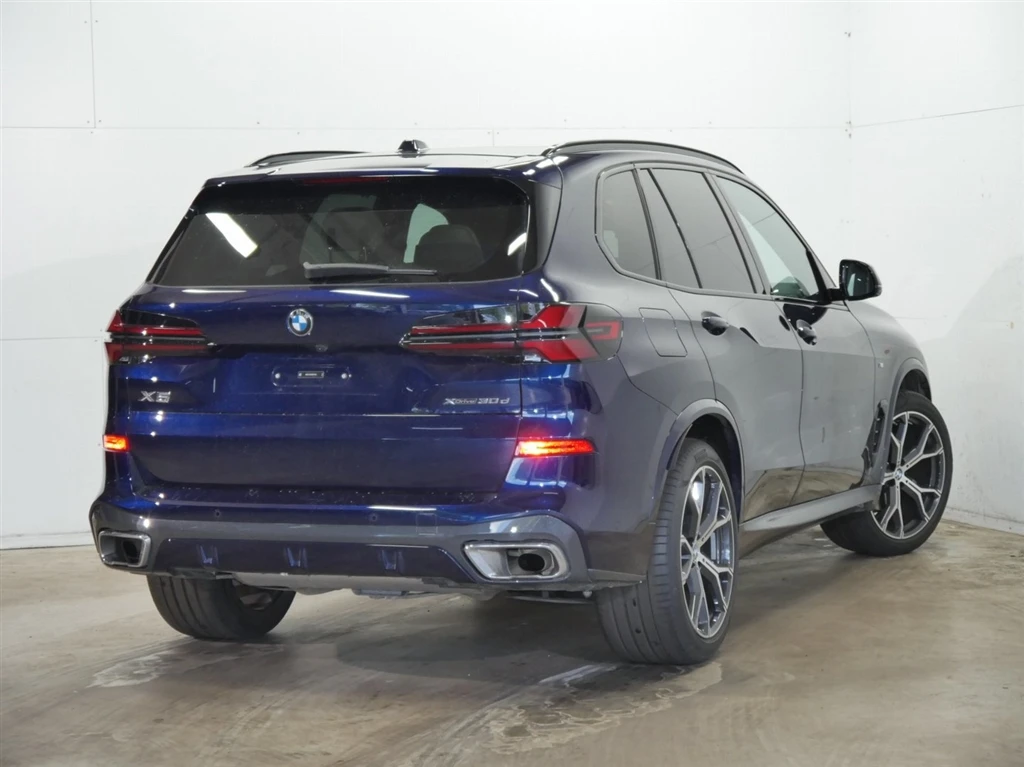 BMW X5 xDrive30d - изображение 2
