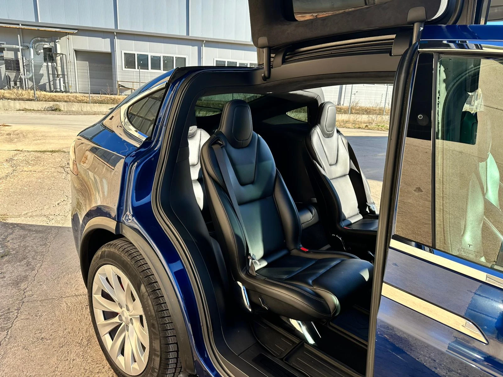 Tesla Model X Performance | Mobile.bg   16