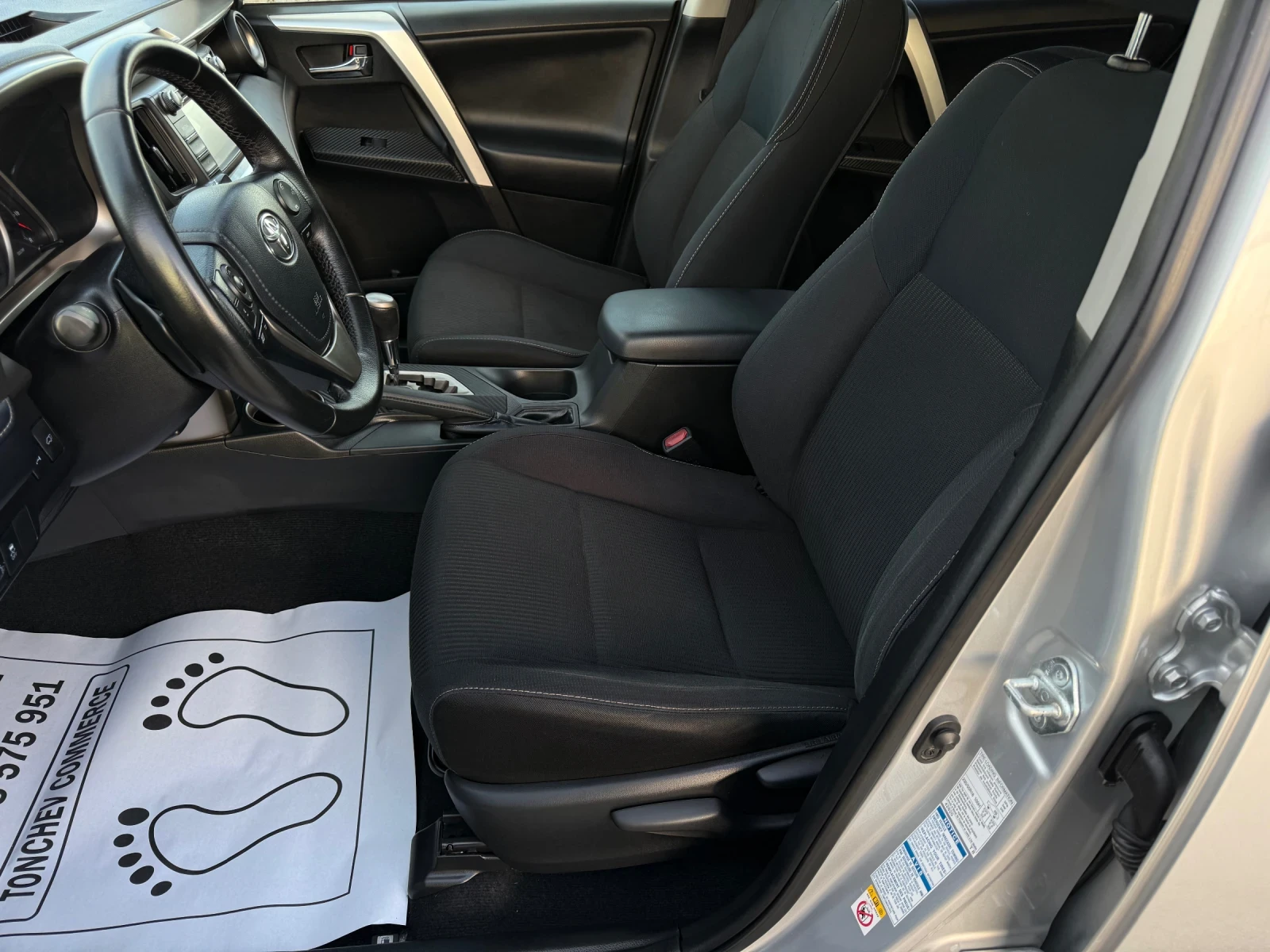 Toyota Rav4 2.2-d4d-135.000km-ORIGINAL-LED-NAVI-KAMERA-KEYLES | Mobile.bg � ����������� 12