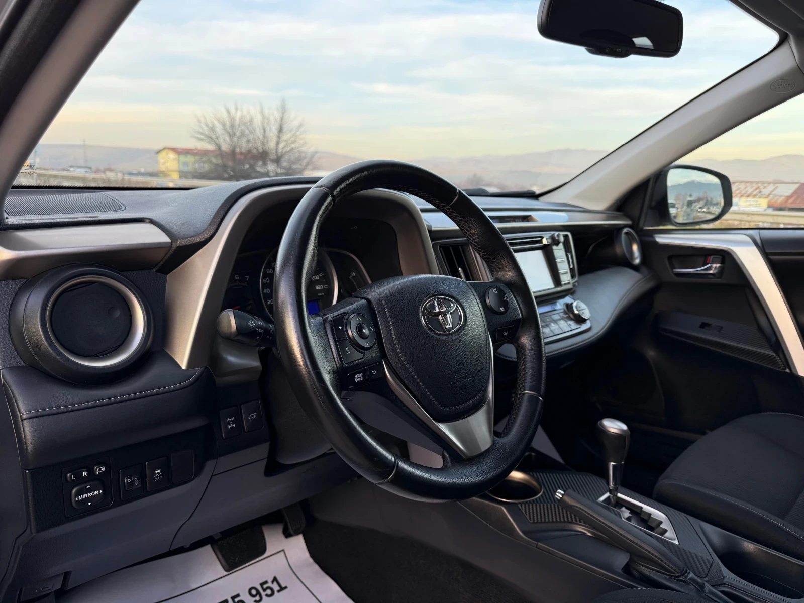 Toyota Rav4 2.2-d4d-135.000km-ORIGINAL-LED-NAVI-KAMERA-KEYLES - изображение 7