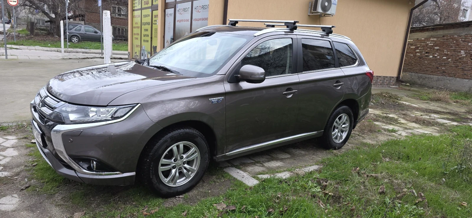 Mitsubishi Outlander 2.0 Plug-in Hibrid | Mobile.bg � ����������� 3