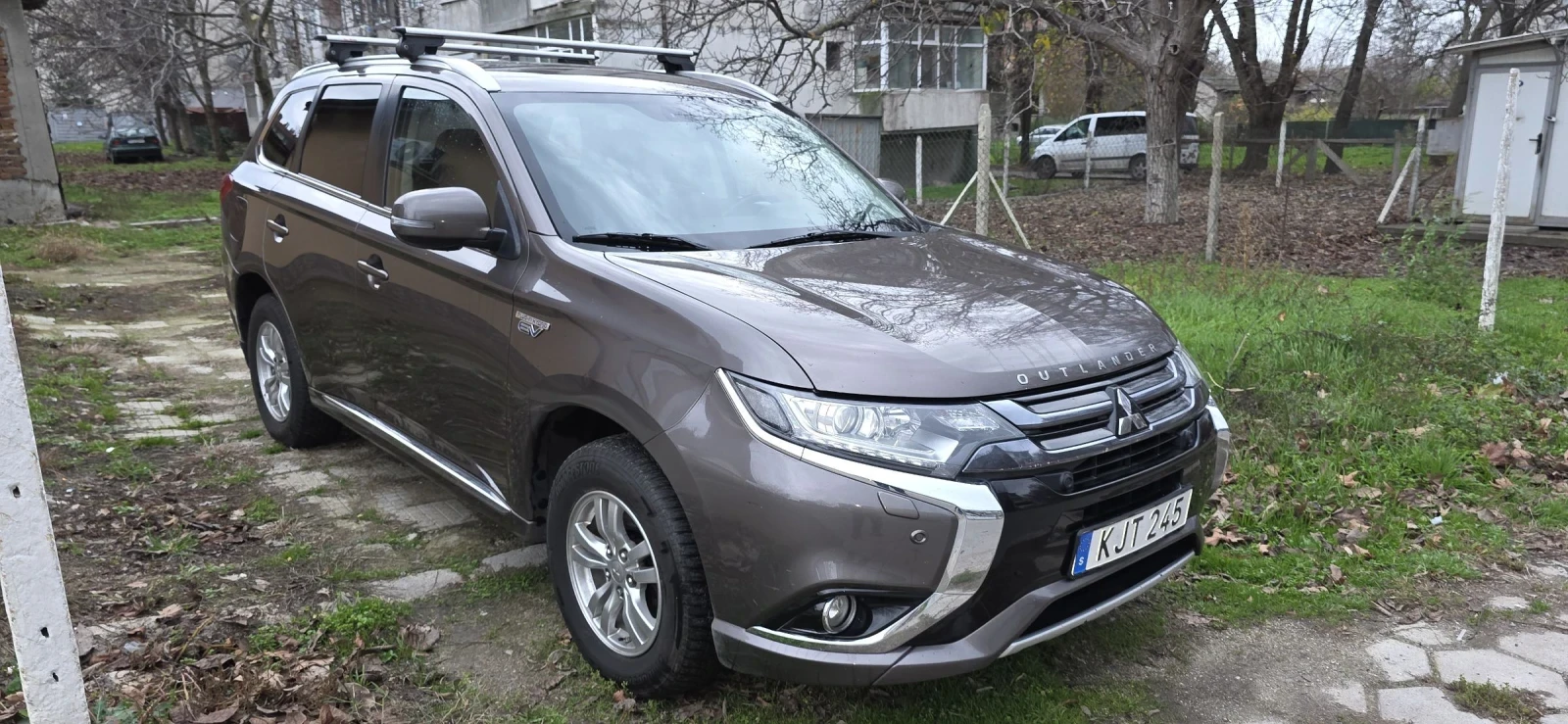 Mitsubishi Outlander 2.0 Plug-in Hibrid | Mobile.bg � ����������� 2