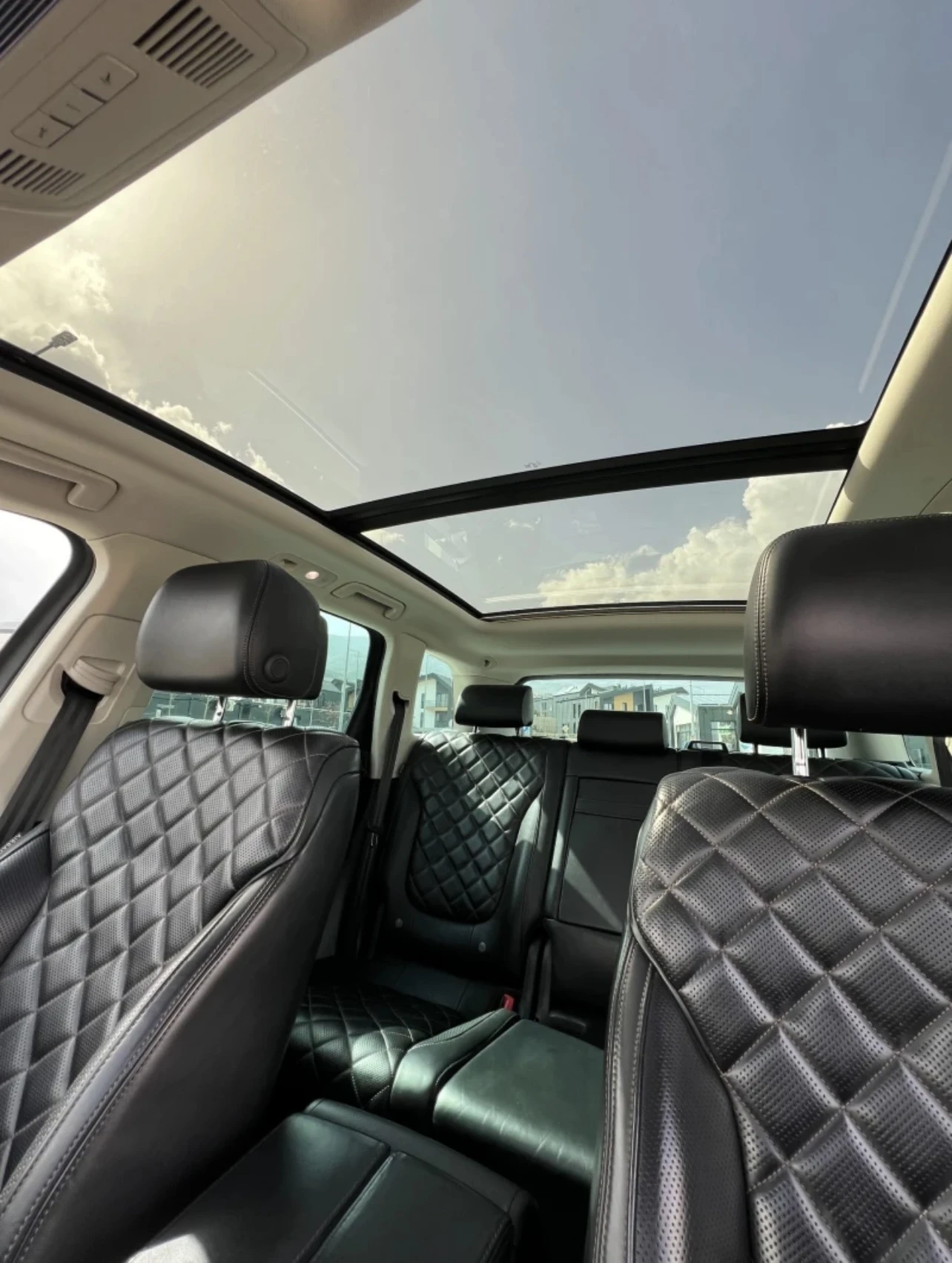 VW Touareg 3.0 TDI Executive Edition - Без аналог Full - изображение 9