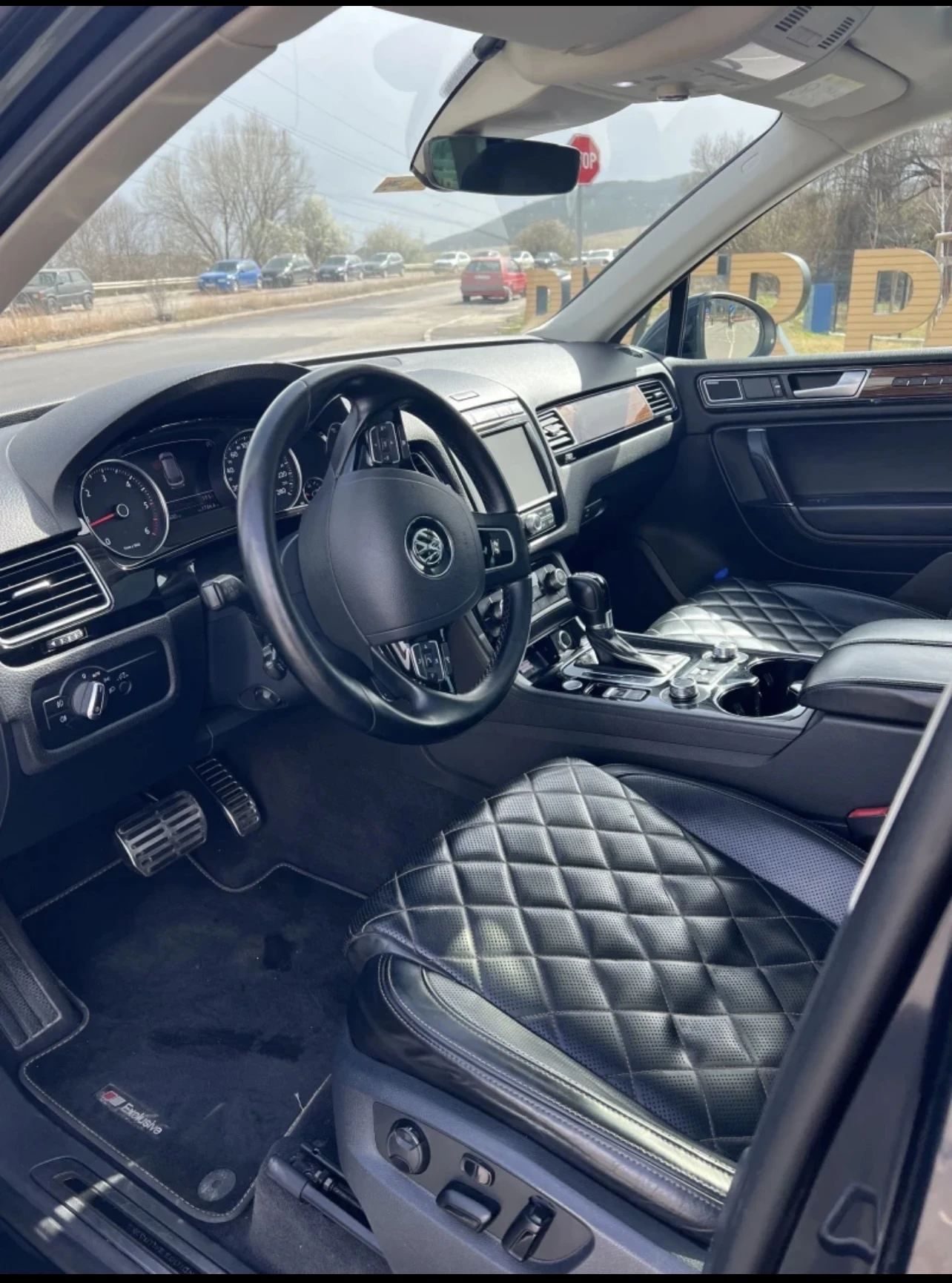 VW Touareg 3.0 TDI Executive Edition - Без аналог Full - изображение 8