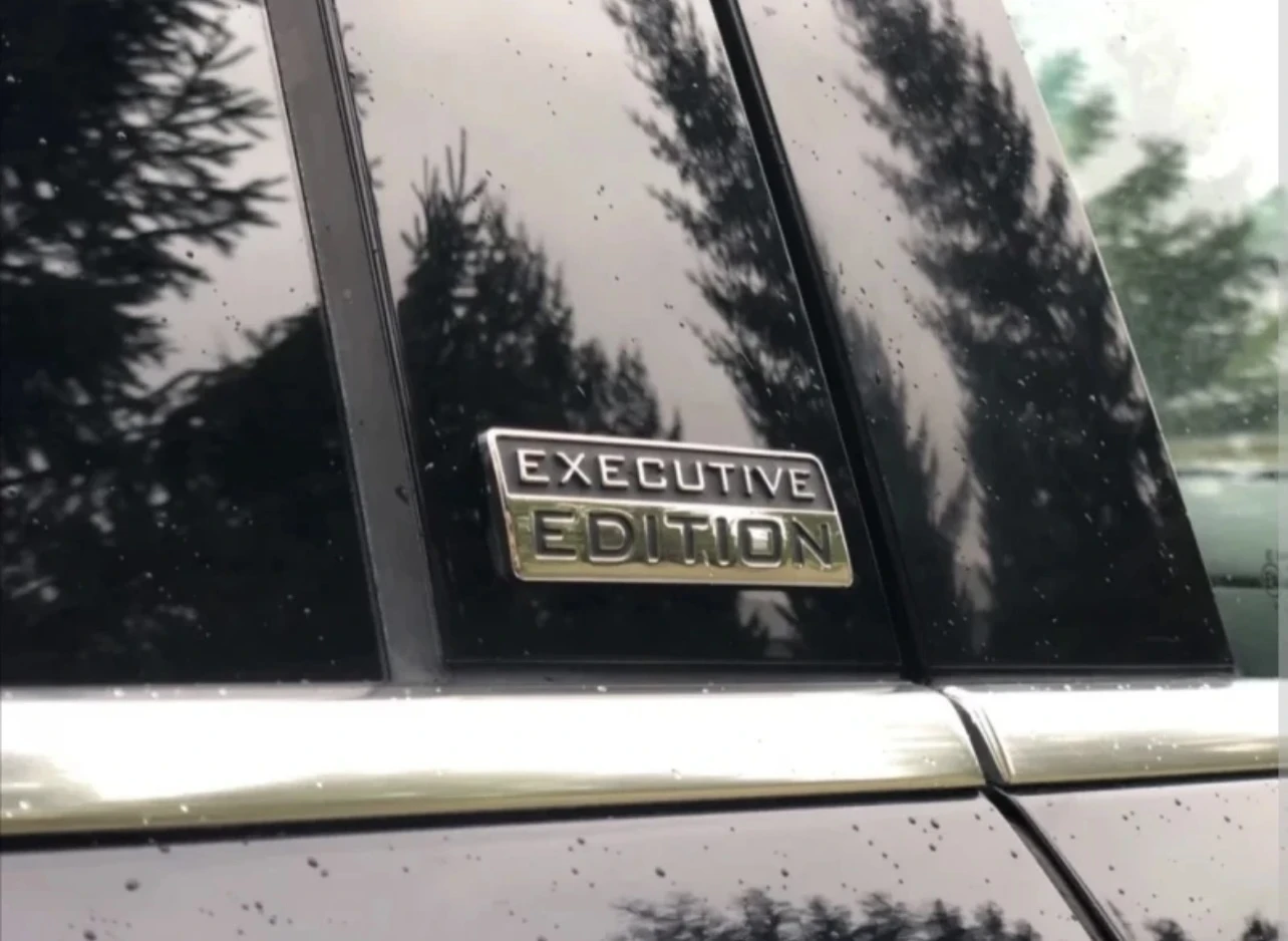 VW Touareg 3.0 TDI Executive Edition - Без аналог Full, снимка 15 - Автомобили и джипове - 53788404