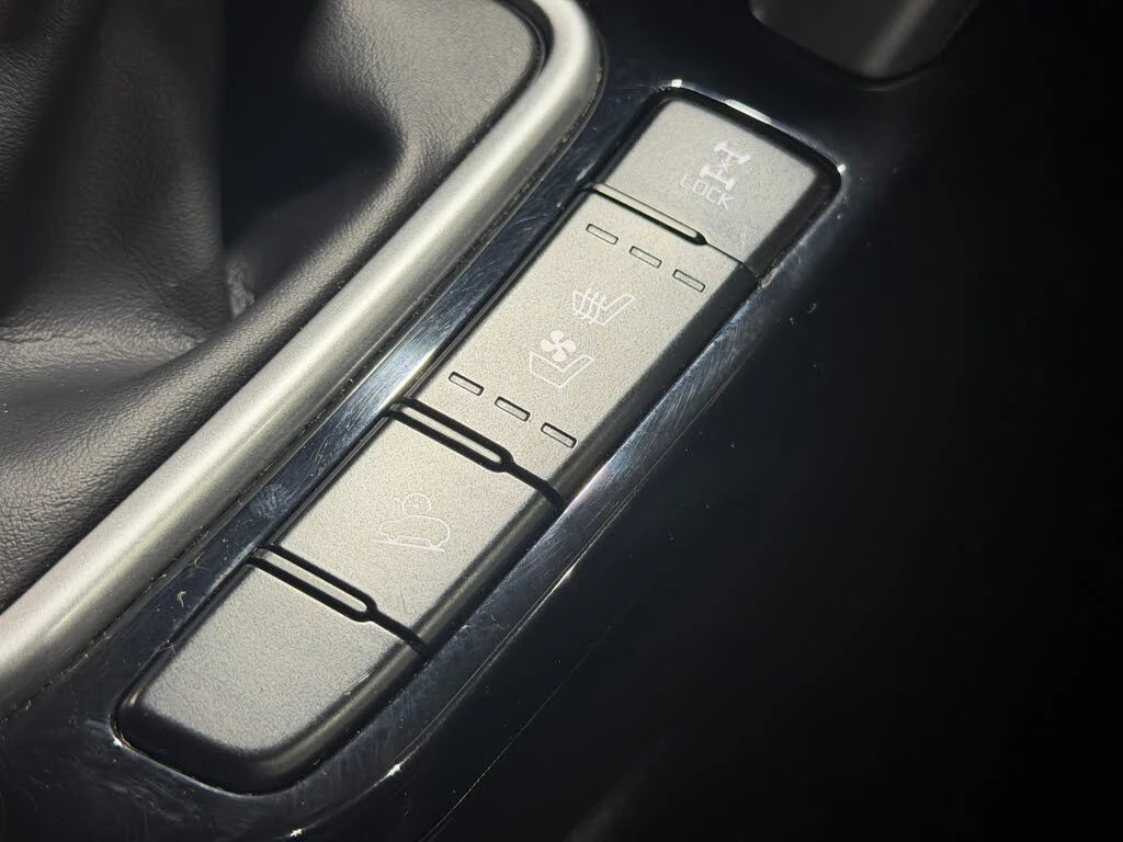 Kia Seltos EX Premium AWD* ����������* (���� �� ��)*  | Mobile.bg � ����������� 17