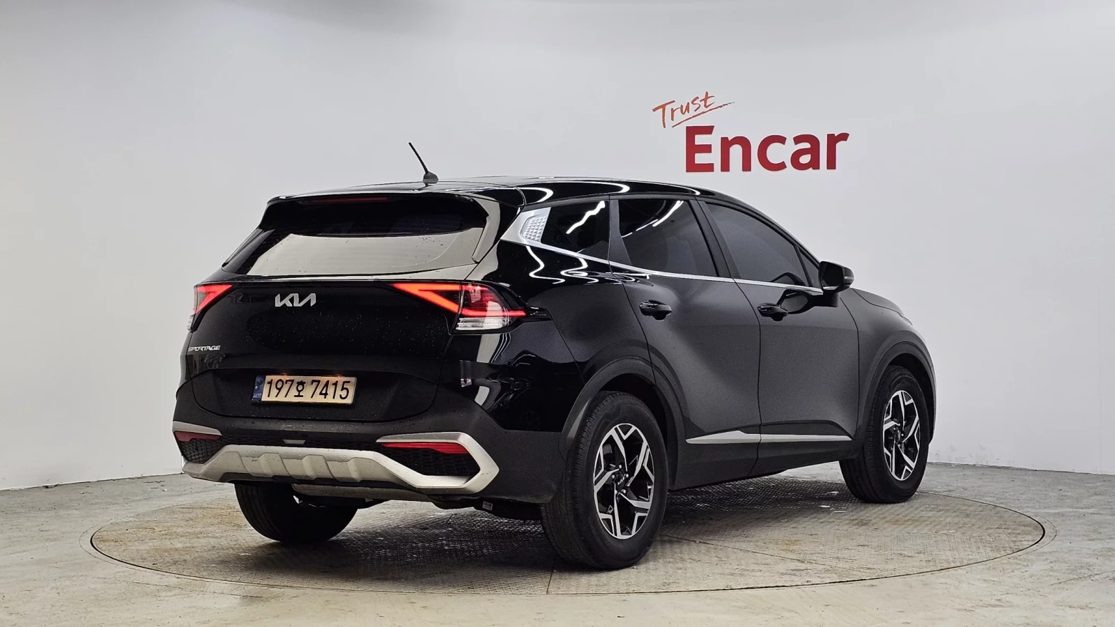 Kia Sportage 2022* КРАЙНА ЦЕНА, снимка 3 - Автомобили и джипове - 54127579