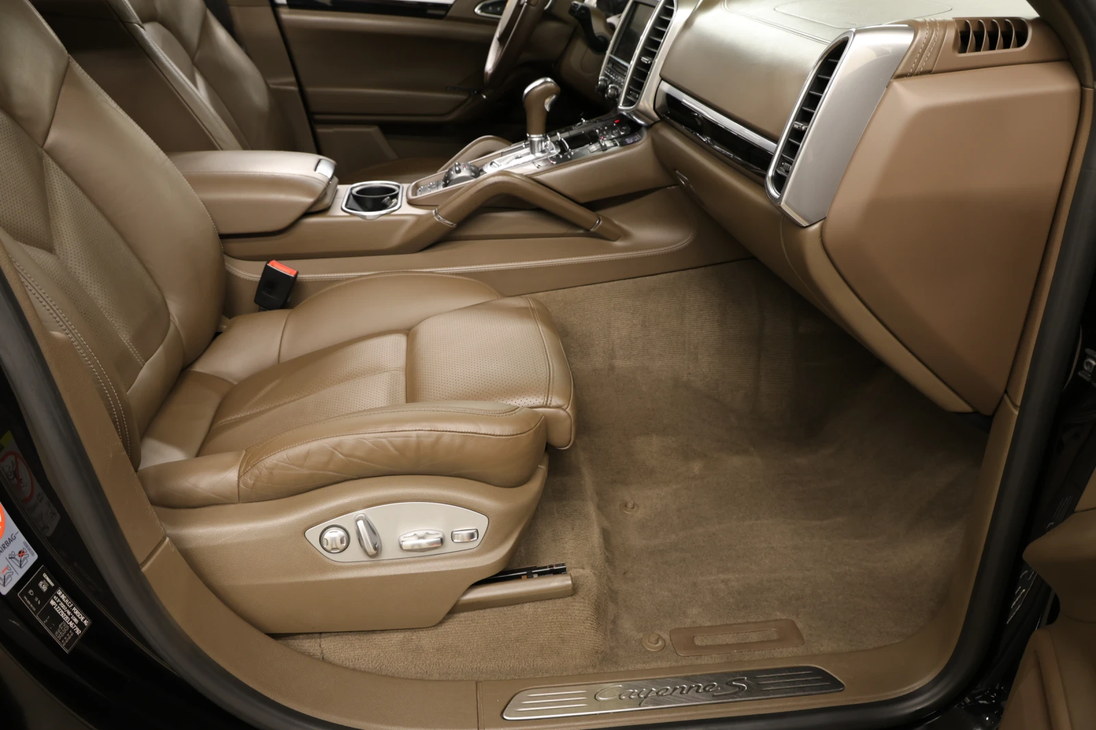 Porsche Cayenne S V8 4, 2 Diesel Панорама, снимка 13 - Автомобили и джипове - 54377214