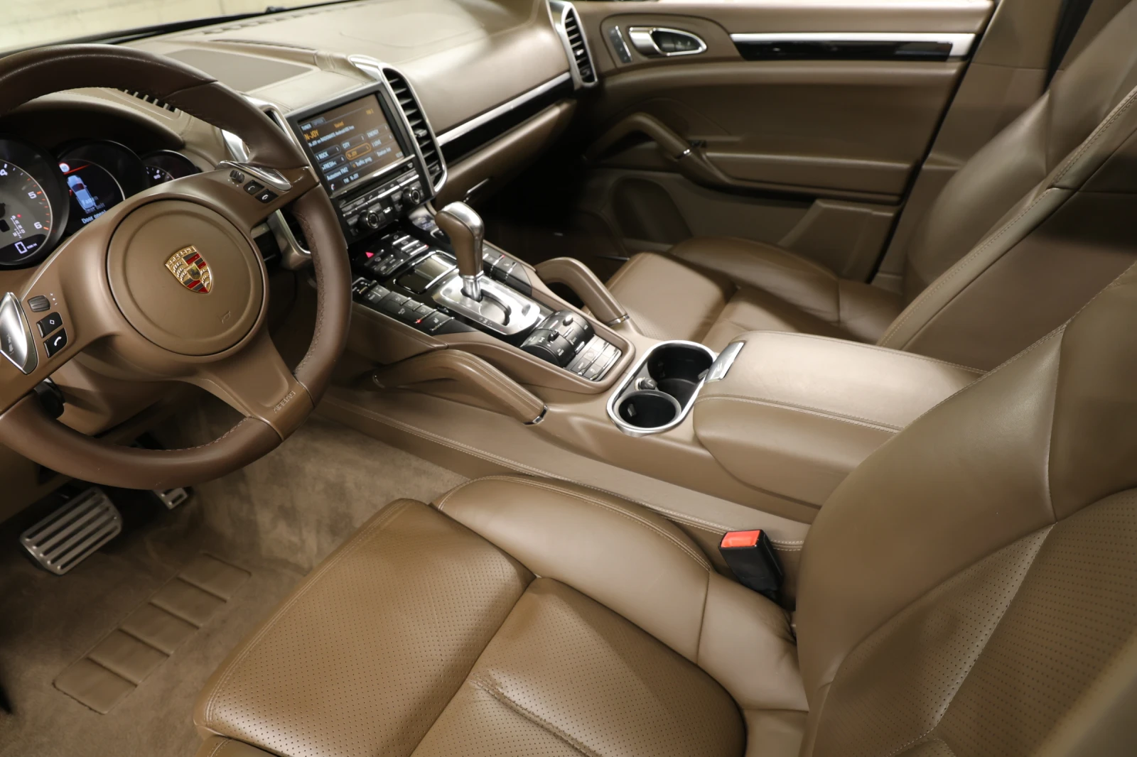 Porsche Cayenne S V8 4, 2 Diesel Панорама, снимка 7 - Автомобили и джипове - 54377214