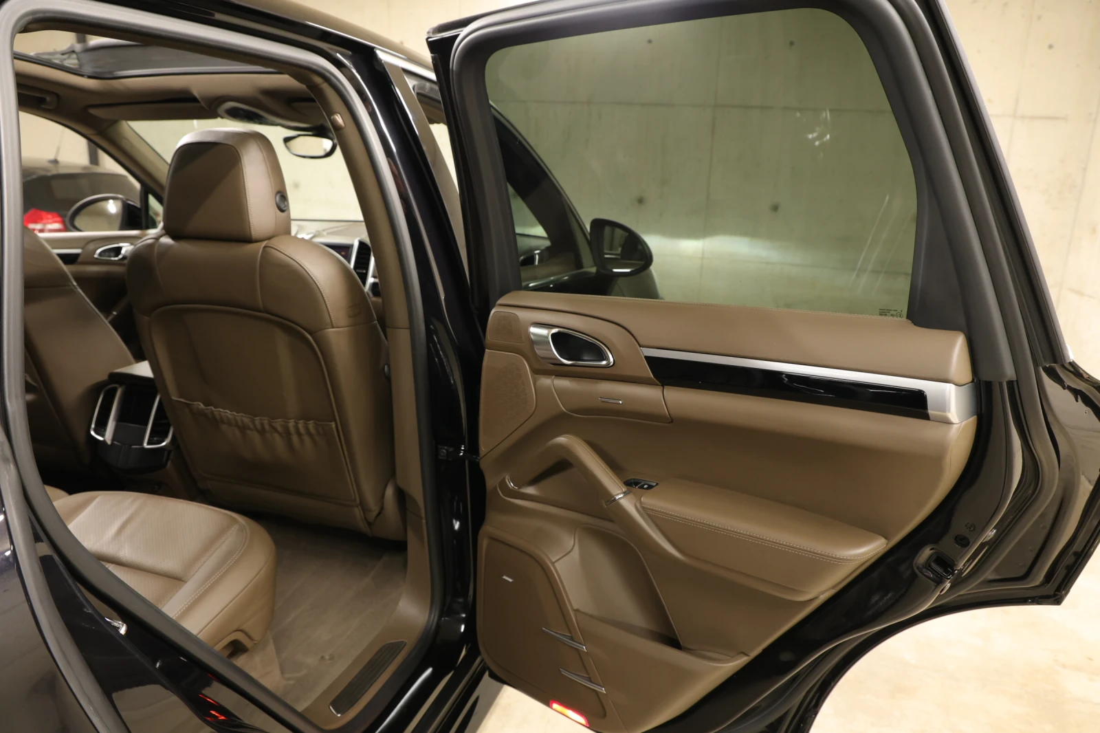 Porsche Cayenne S V8 4, 2 Diesel Панорама, снимка 17 - Автомобили и джипове - 54377214