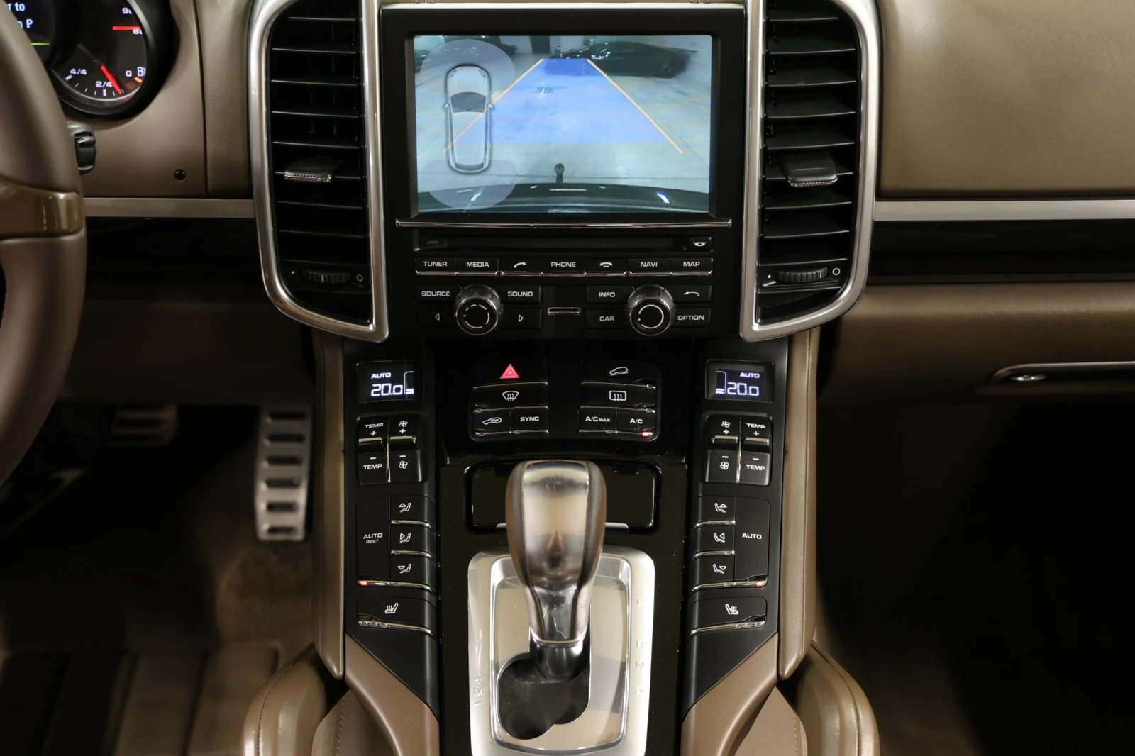 Porsche Cayenne S V8 4, 2 Diesel Панорама, снимка 11 - Автомобили и джипове - 54377214