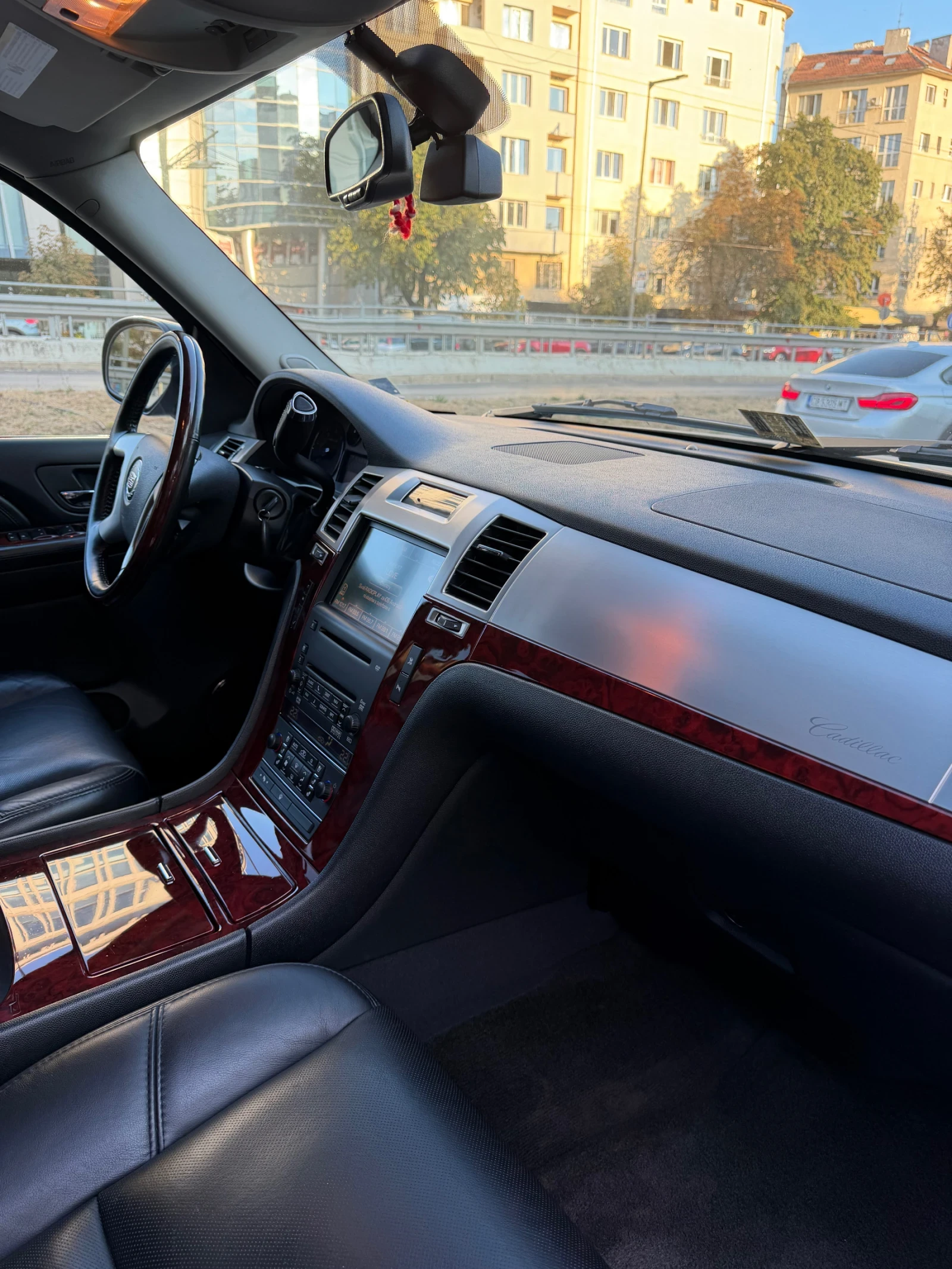 Cadillac Escalade EXT ����� ������ ����� ���������� | Mobile.bg � ����������� 16