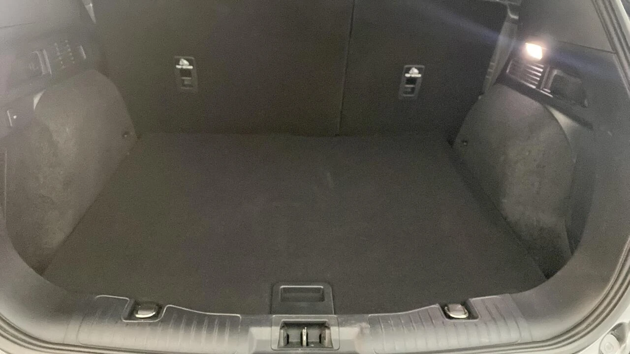 Ford Kuga 2.5 Duratec 225 PHEV LEATHER , снимка 16 - Автомобили и джипове - 56164072