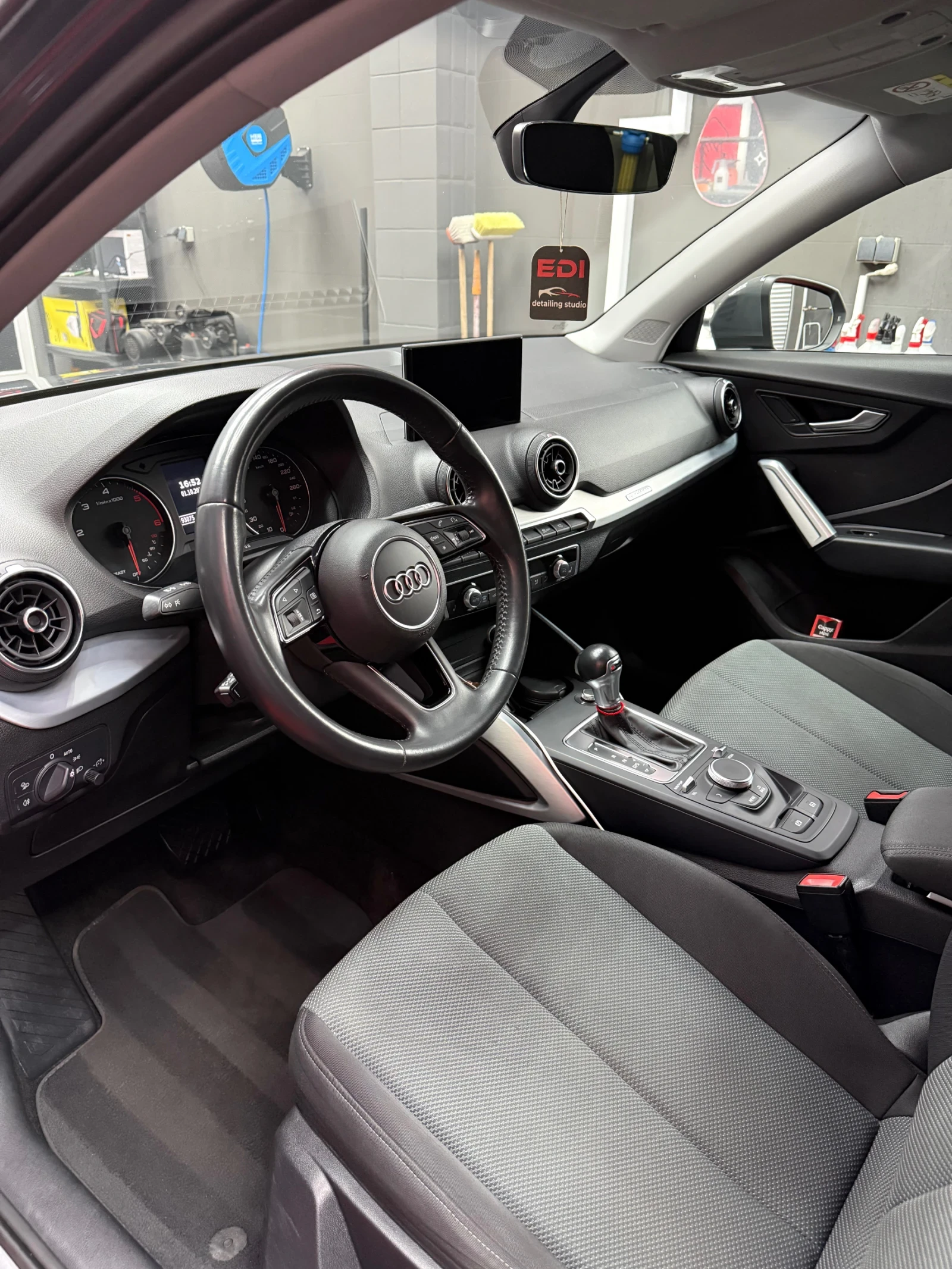 Audi Q2 4x4, снимка 5 - Автомобили и джипове - 56326876