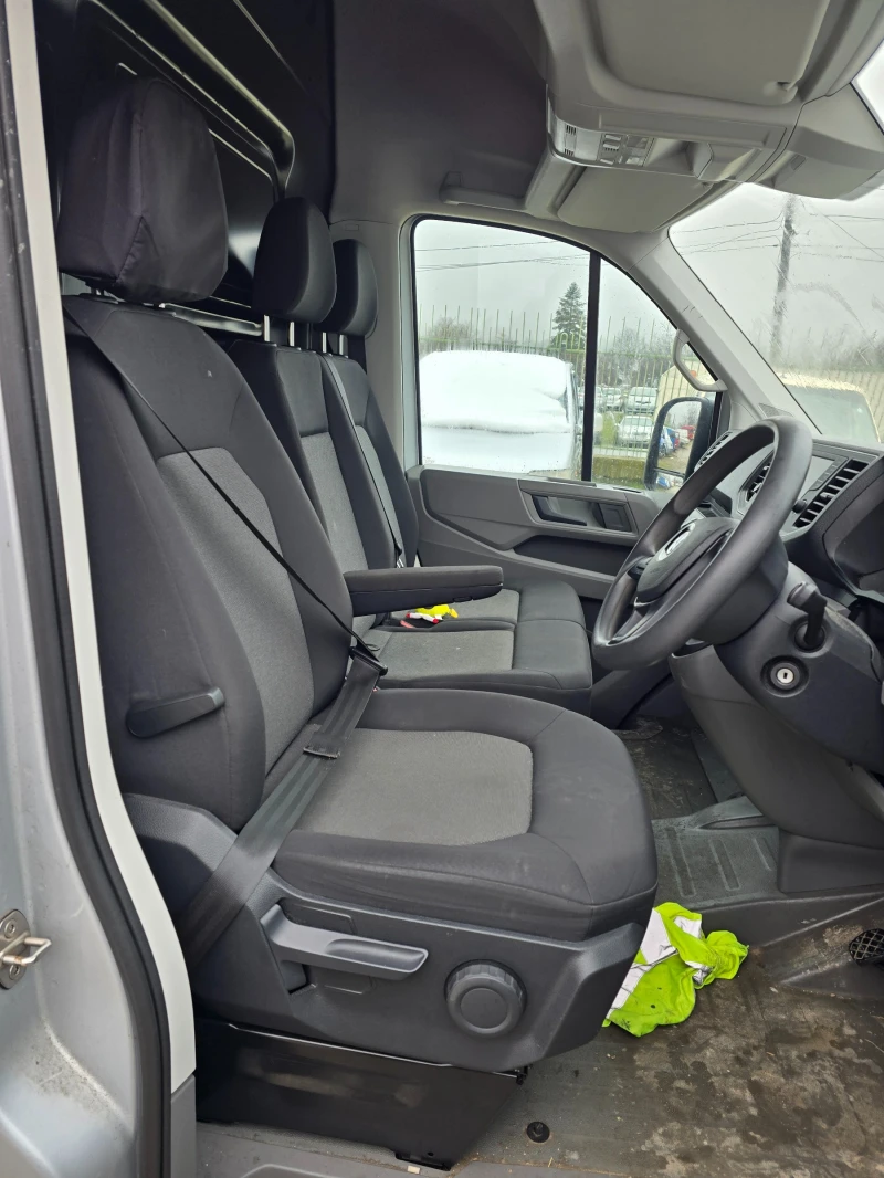 VW Crafter 2.0 TDI 177 PS DAV, снимка 10 - Бусове и автобуси - 53368975
