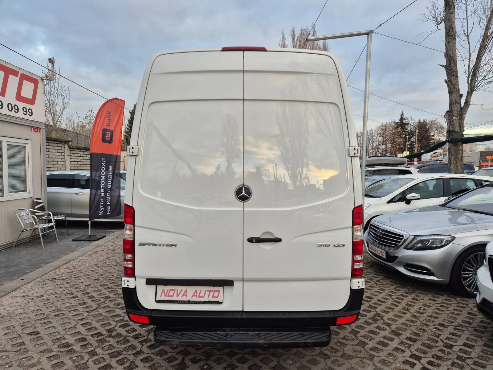 Mercedes-Benz Sprinter 2.2D 163кс-2018г РЕАЛНА - изображение 3