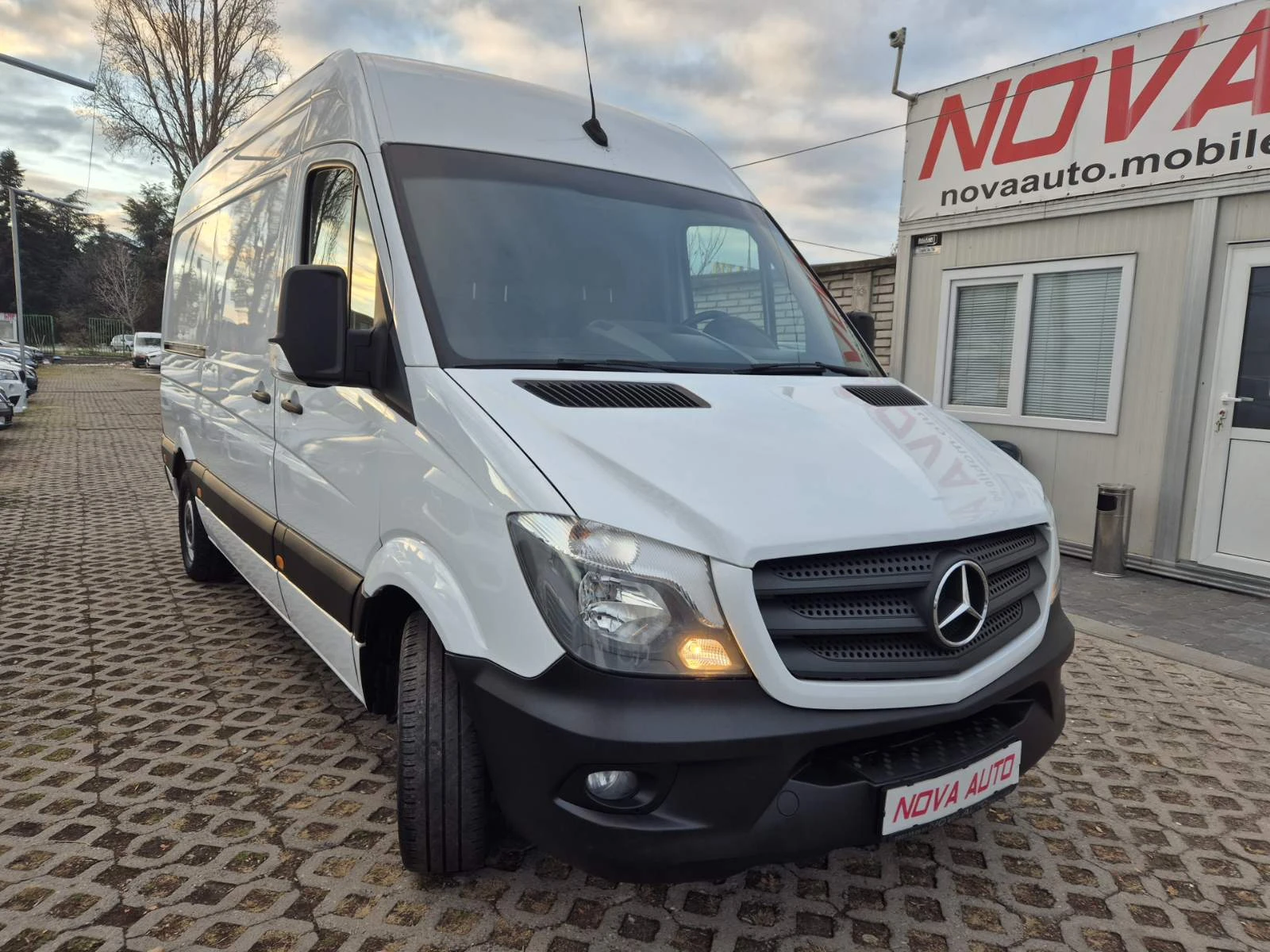 Mercedes-Benz Sprinter 2.2D 163кс-2018г РЕАЛНА - изображение 5