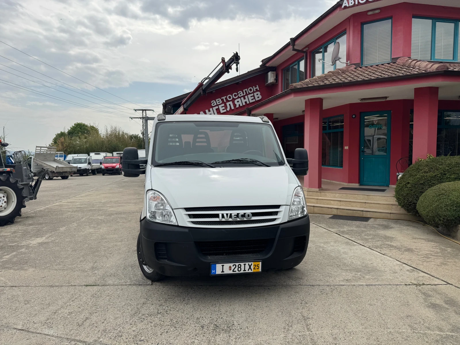 Iveco Daily 3.0HPI* 35C15*  Ferrari* 123.000  | Mobile.bg   3