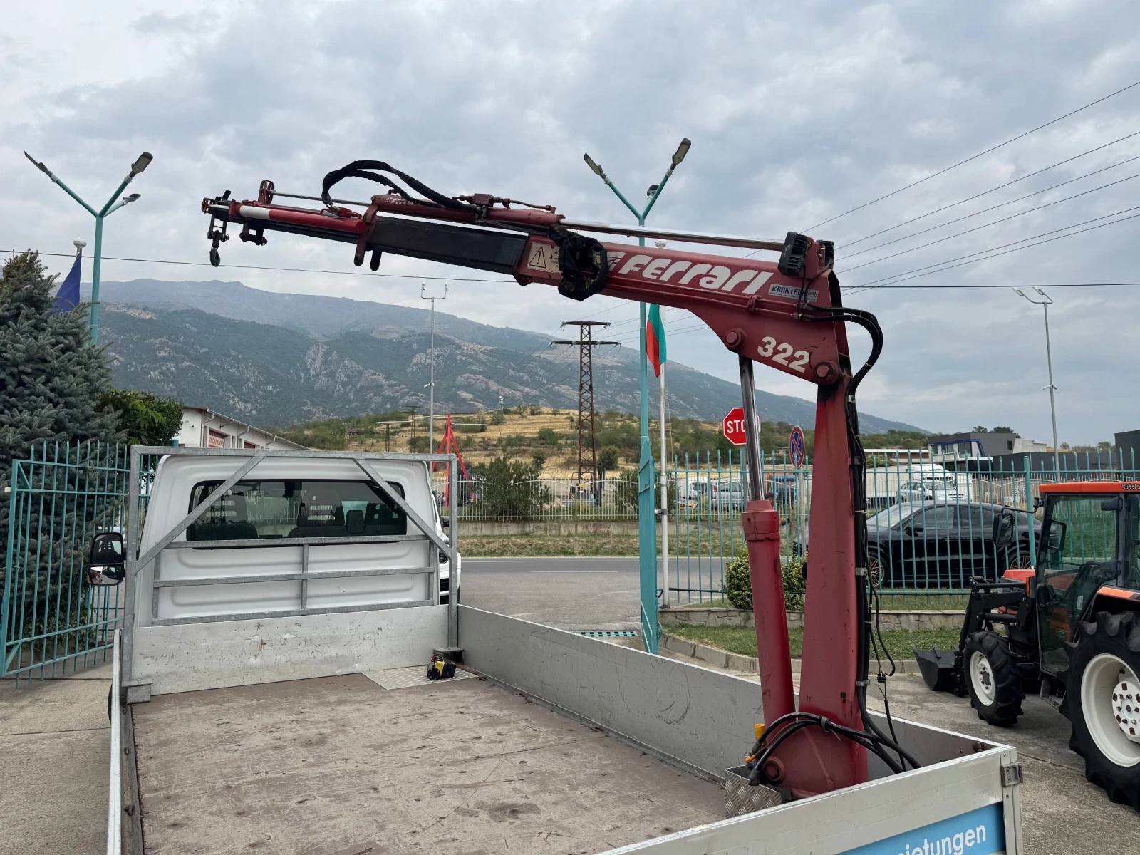 Iveco Daily 3.0HPI* 35C15*  Ferrari* 123.000  | Mobile.bg   10